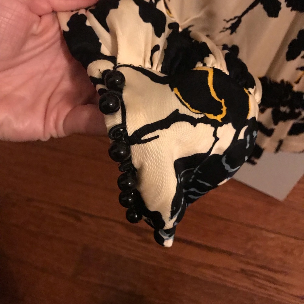 DVF blouse - Picture 2 of 4